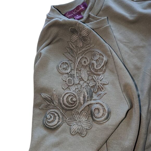 🛍️Green Crew Neck Sweatshirt with Lace Detail - Picture 3 of 4